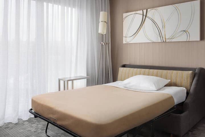 Room 7 of 37