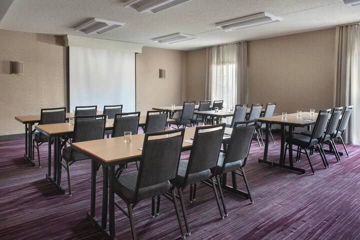 Meeting 33 of 37